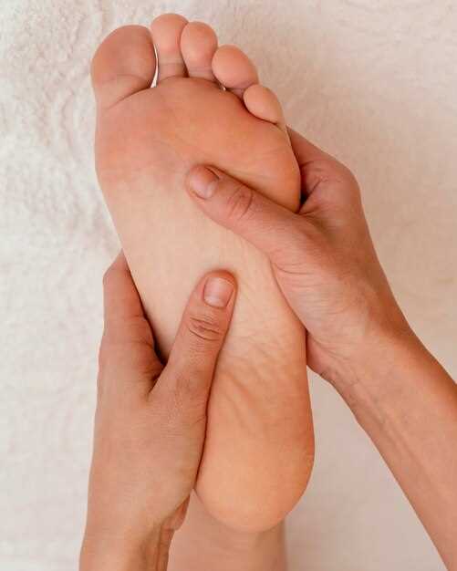 Как возникает грибок на ногтях ног